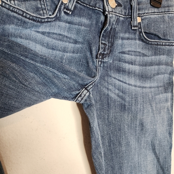 Rock & Republic Stella straight jeans. Embellished pockets. Women's size 26 - Picture 10 of 16